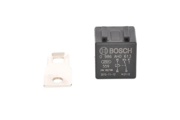 RÖLE RW0613 - OEM: 5158609 - BOSCH