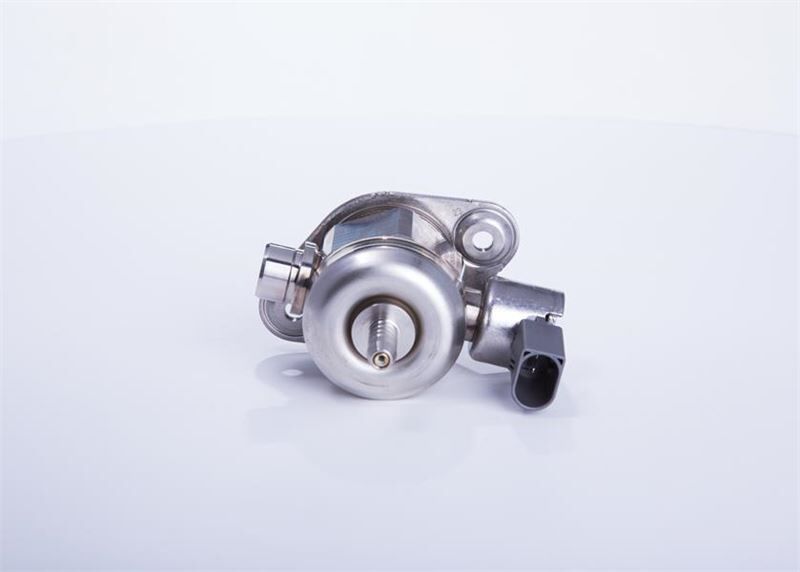 YÜKSEK BASINÇ POMPASI - OEM: 0261520055 - BOSCH