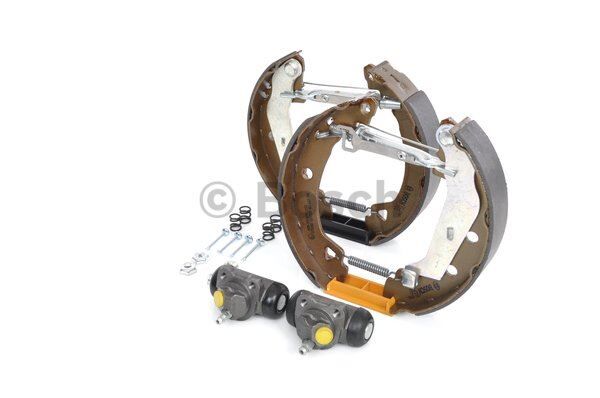 ARKA PABUÇ BALATA TAKIMI (KİT) RENAULT MASTER II 2.5D-2.8DTI (98-01) - OEM: 7701205289 - BOSCH