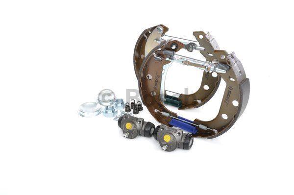 ARKA PABUÇ BALATA TAKIMI (KİT) CITROEN XSARA 1.4İ-1.6İ-1.8İ (97-00) (0204114202-0204114108) - OEM: 424230 - BOSCH