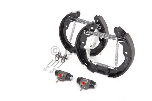 ARKA PABUÇ BALATA TAKIMI (KİT) SKODA OCTAVIA 1.4-1.4 16V-1.6-1.8-2.0 (96-10) - BOSCH
