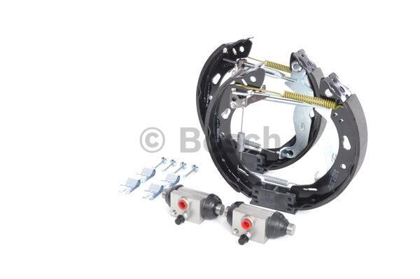 ARKA PABUÇ BALATA TAKIMI (KİT) FORD FIESTA VI 1.4-1.4TI-1.4TDCI 08=> - BOSCH